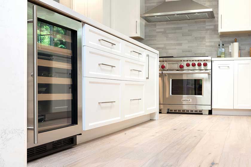 A Handy Guide To Choose Best Flooring For Commercial Kitchens