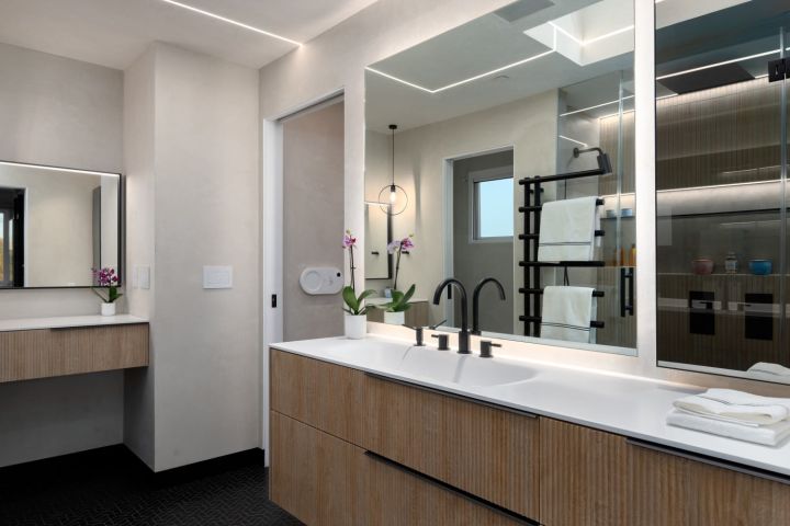 Expert Bathroom Ceiling Design Tips by Maor Greenberg